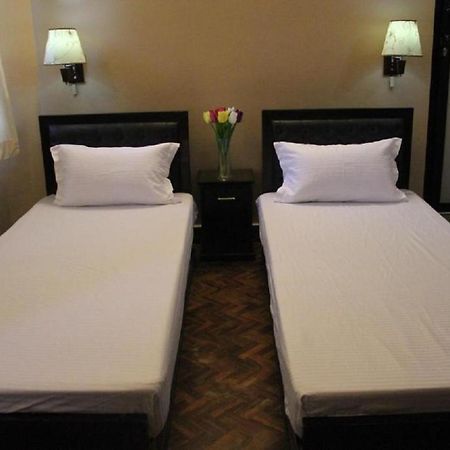 Rinchen Hotel Катманду Екстер'єр фото