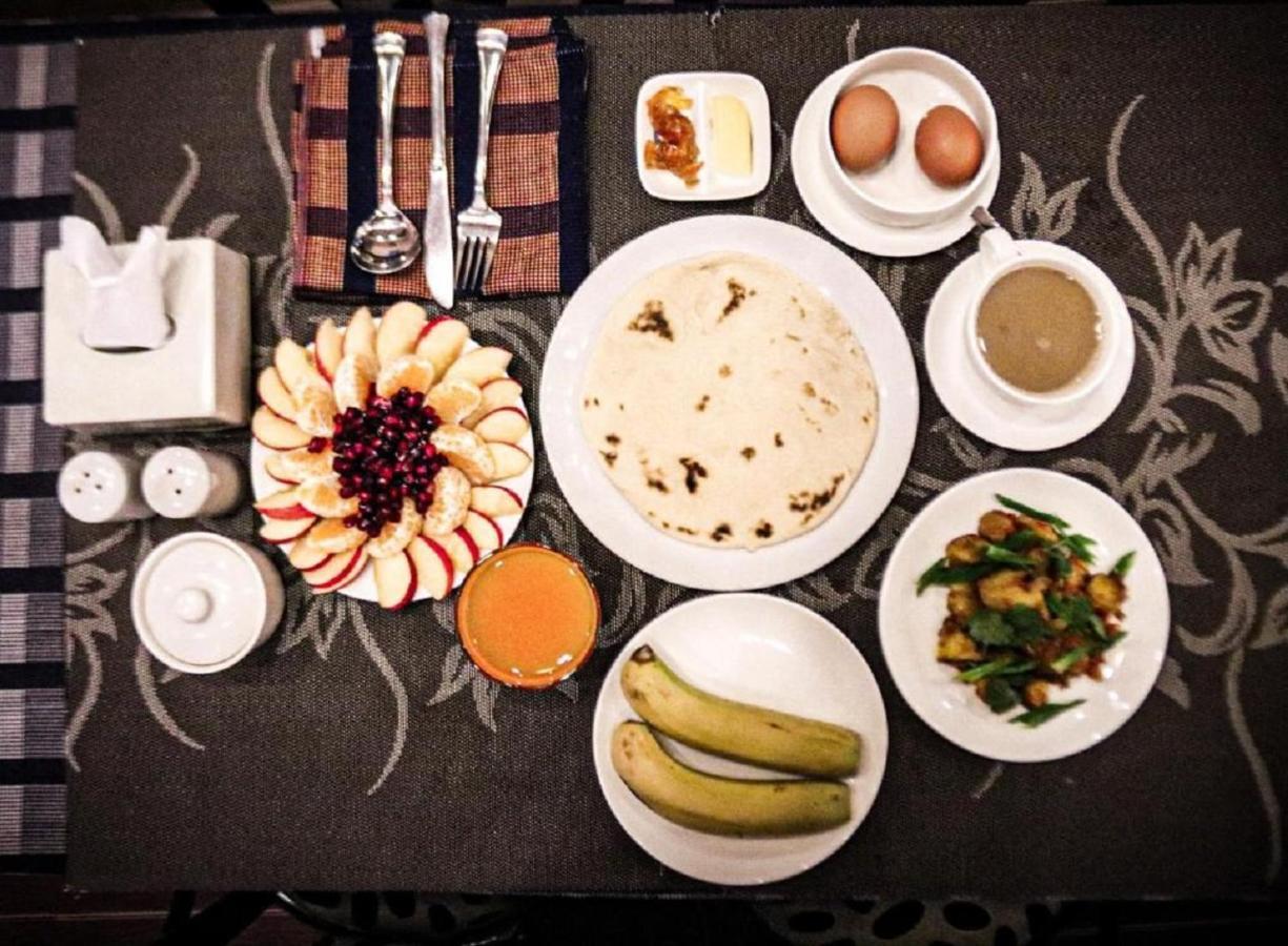 Rinchen Hotel Катманду Екстер'єр фото